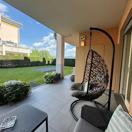 La Lakeview - Garden & Pool Apartment *